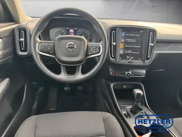XC40 Momentum Core 2WD T2 EU6d Digitales Cockpit