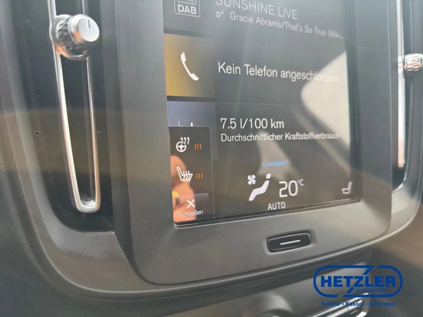 XC40 Momentum Core 2WD T2 EU6d Digitales Cockpit