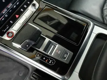 Audi SQ7 TFSI Assist plus*HUD*Matrix*B&O