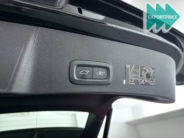 XC40 T2 Momentum Business | navi | Tempomat
