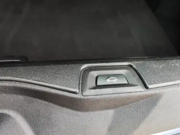 BMW X5 xDrive30d AT MHEV