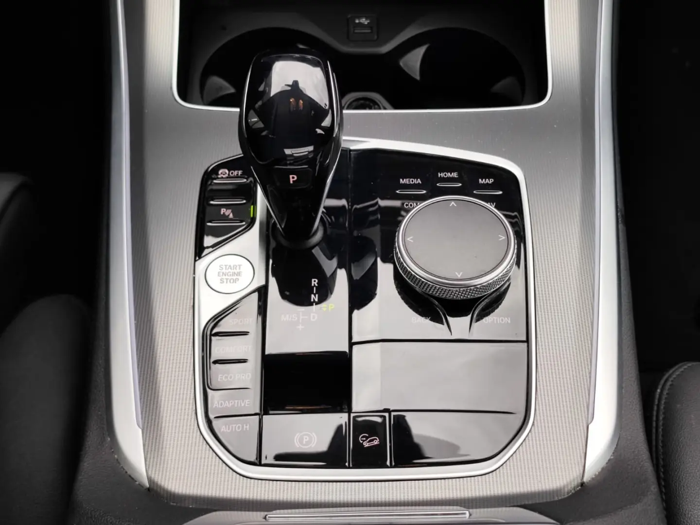 BMW X5 xDrive30d AT MHEV