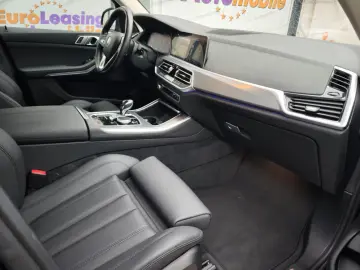 BMW X5 xDrive30d AT MHEV
