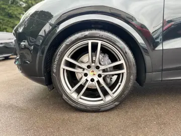 CAYENNE COUPE PLATINIUM EDITION*PANORAMA*21.ZOLL
