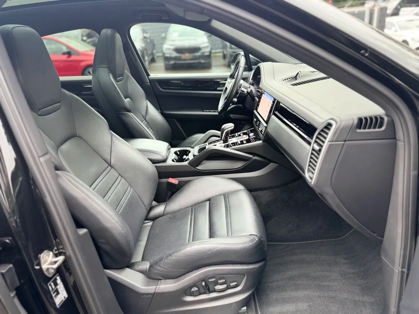 CAYENNE COUPE PLATINIUM EDITION*PANORAMA*21.ZOLL