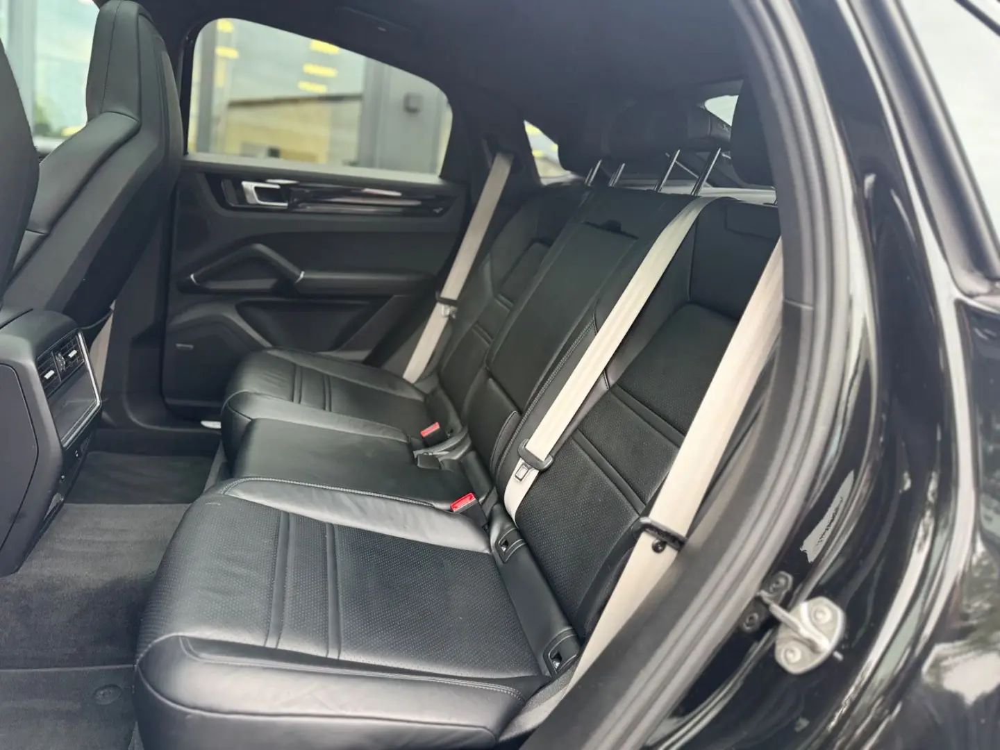 CAYENNE COUPE PLATINIUM EDITION*PANORAMA*21.ZOLL