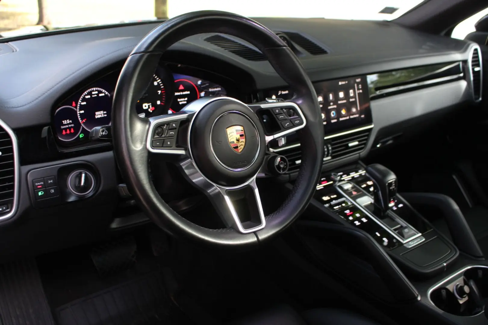 Cayenne Coupe Platinum Edition