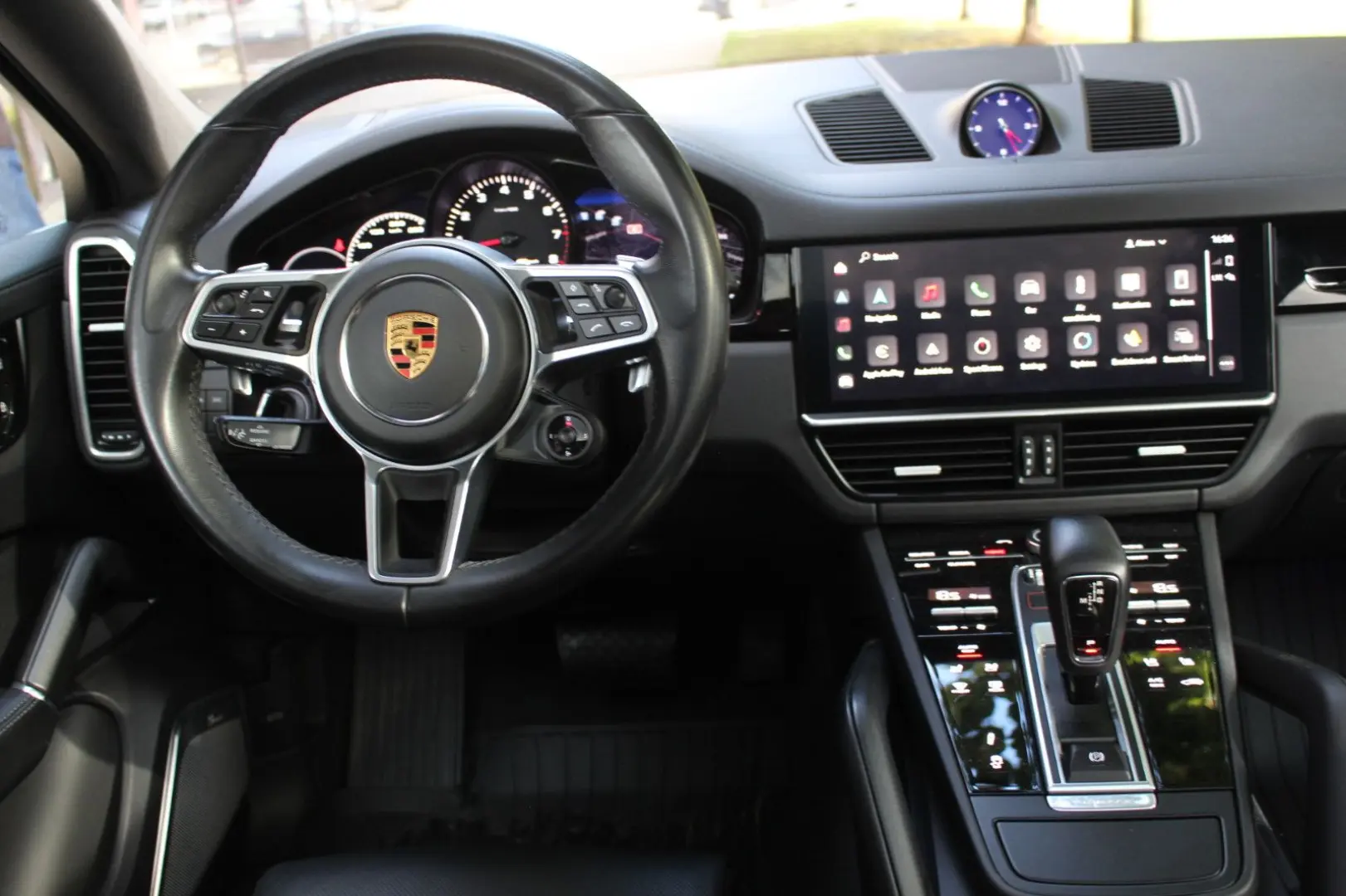 Cayenne Coupe Platinum Edition
