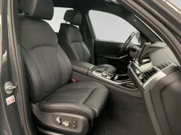 X7 xDrive40d M Sport Pro|SkyLounge|AHK|Standhzg