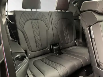 X7 xDrive40d M Sport Pro|SkyLounge|AHK|Standhzg