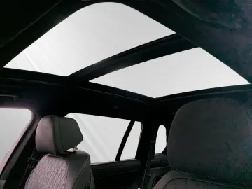 X7 xDrive40d M Sport Pro|SkyLounge|AHK|Standhzg