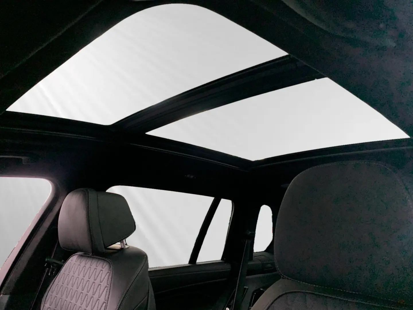 X7 xDrive40d M Sport Pro|SkyLounge|AHK|Standhzg