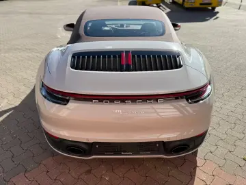 Porsche 992 CARRERA CABRIOLET