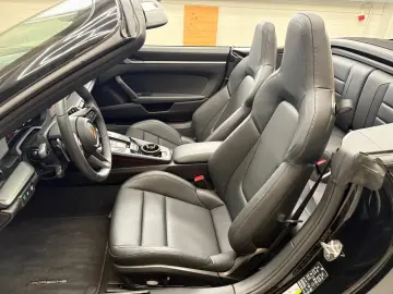 Porsche 992 Carrera Cabriolet Facelift