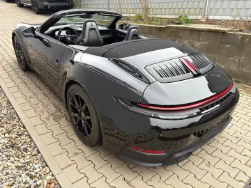 Porsche 992 Carrera Cabriolet Facelift