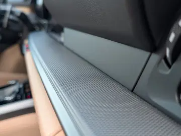 Porsche 992 911 Carrera S Cabriolet *SÜD-KOREA*