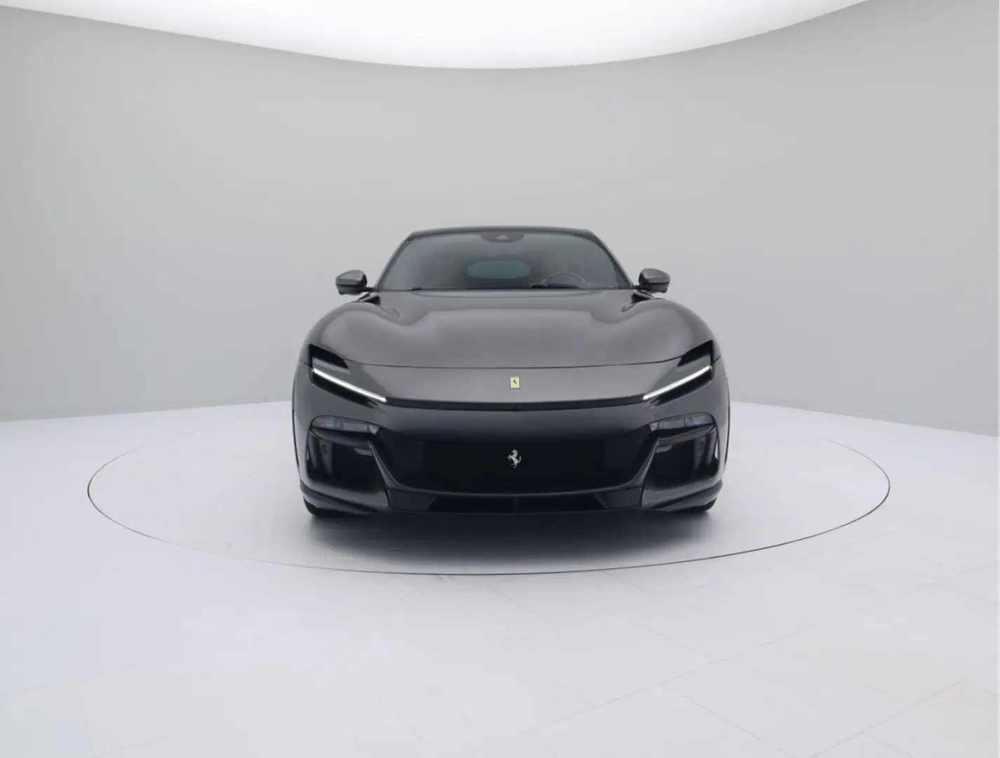 Purosangue - FERRARI HAMBURG