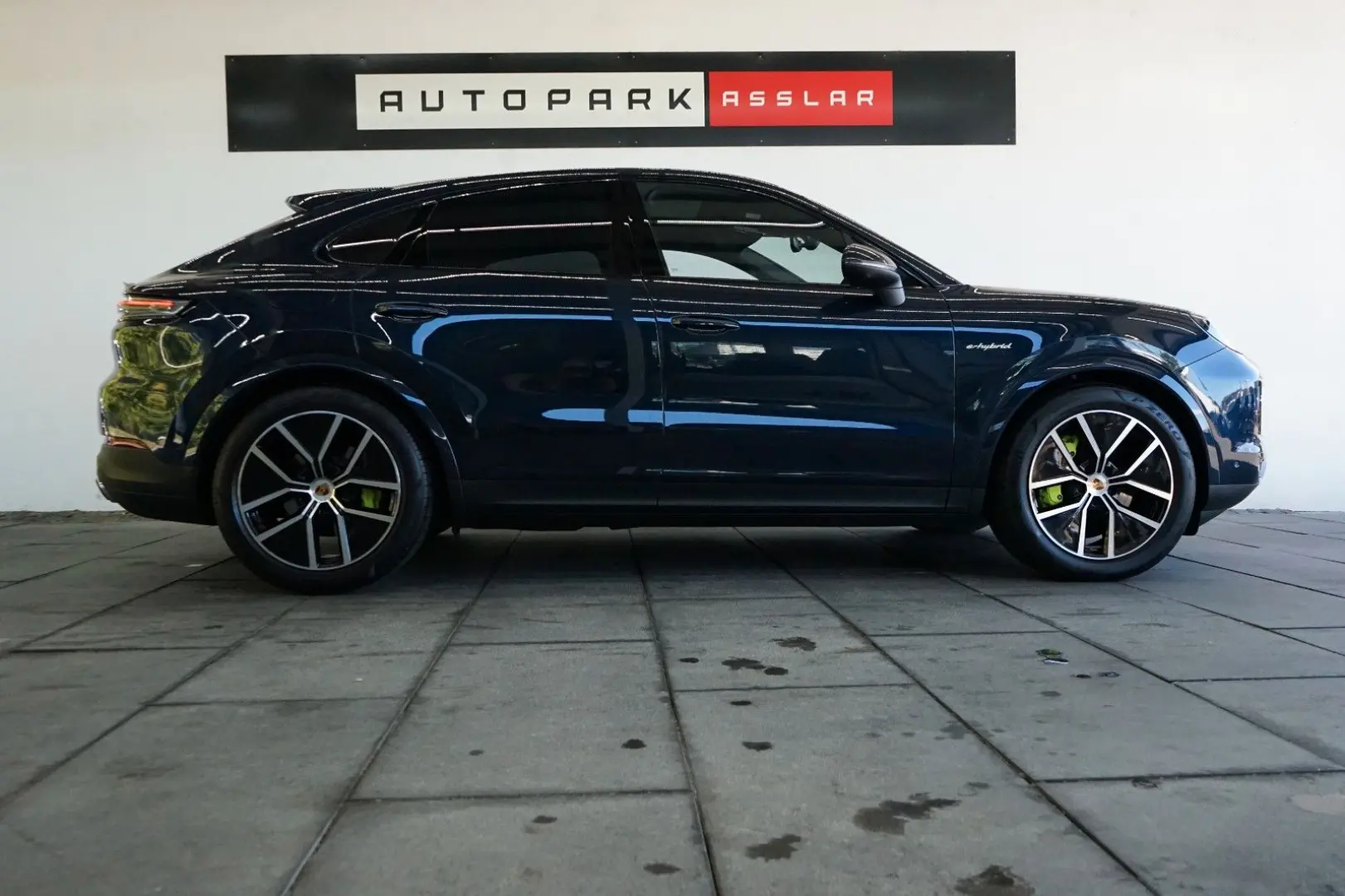Porsche Cayenne Coupe E-Hybrid/P-Display/NightVision/