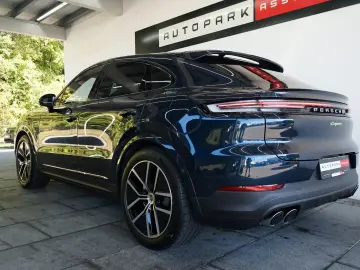 Porsche Cayenne Coupe E-Hybrid/P-Display/NightVision/