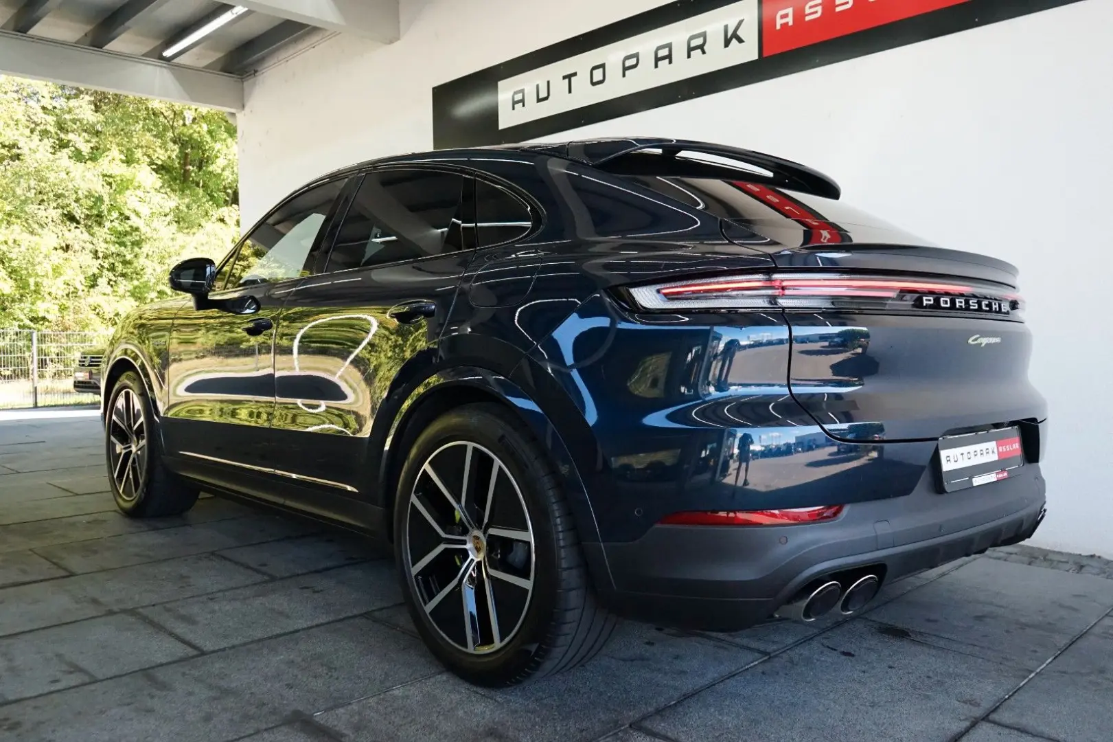 Porsche Cayenne Coupe E-Hybrid/P-Display/NightVision/