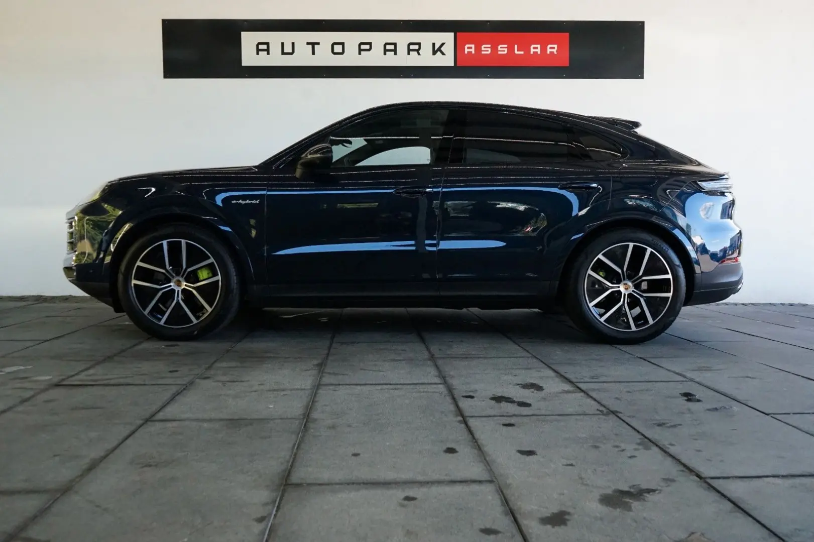Porsche Cayenne Coupe E-Hybrid/P-Display/NightVision/
