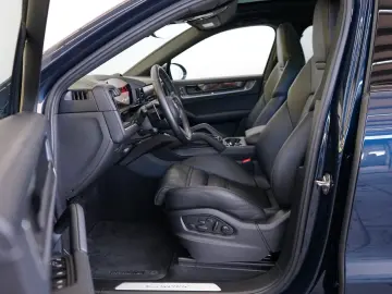 Porsche Cayenne Coupe E-Hybrid/P-Display/NightVision/