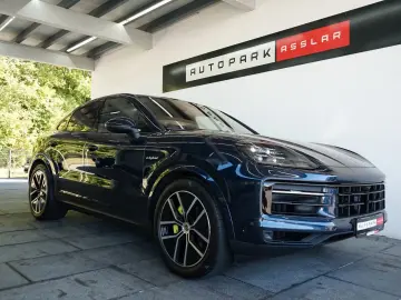 Porsche Cayenne Coupe E-Hybrid/P-Display/NightVision/
