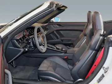 Porsche 911 Carrera GTS Cabriolet/Lift