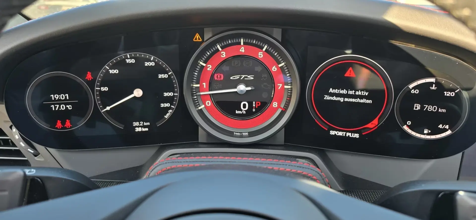 Porsche  911 Carrera GTS Cabriolet Lift+Bose