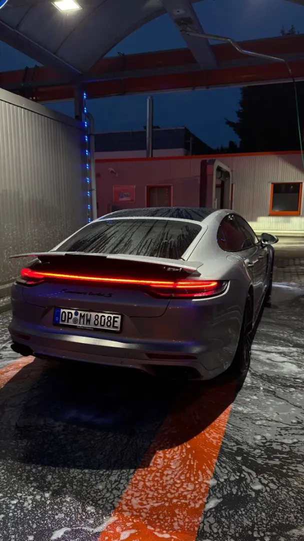 Porsche Panamera Turbo S E-Hybrid |