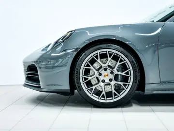 Porsche 992 Carrera Cabrio