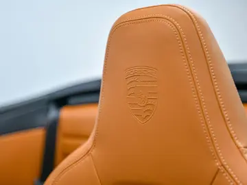 Porsche 992 Carrera Cabrio