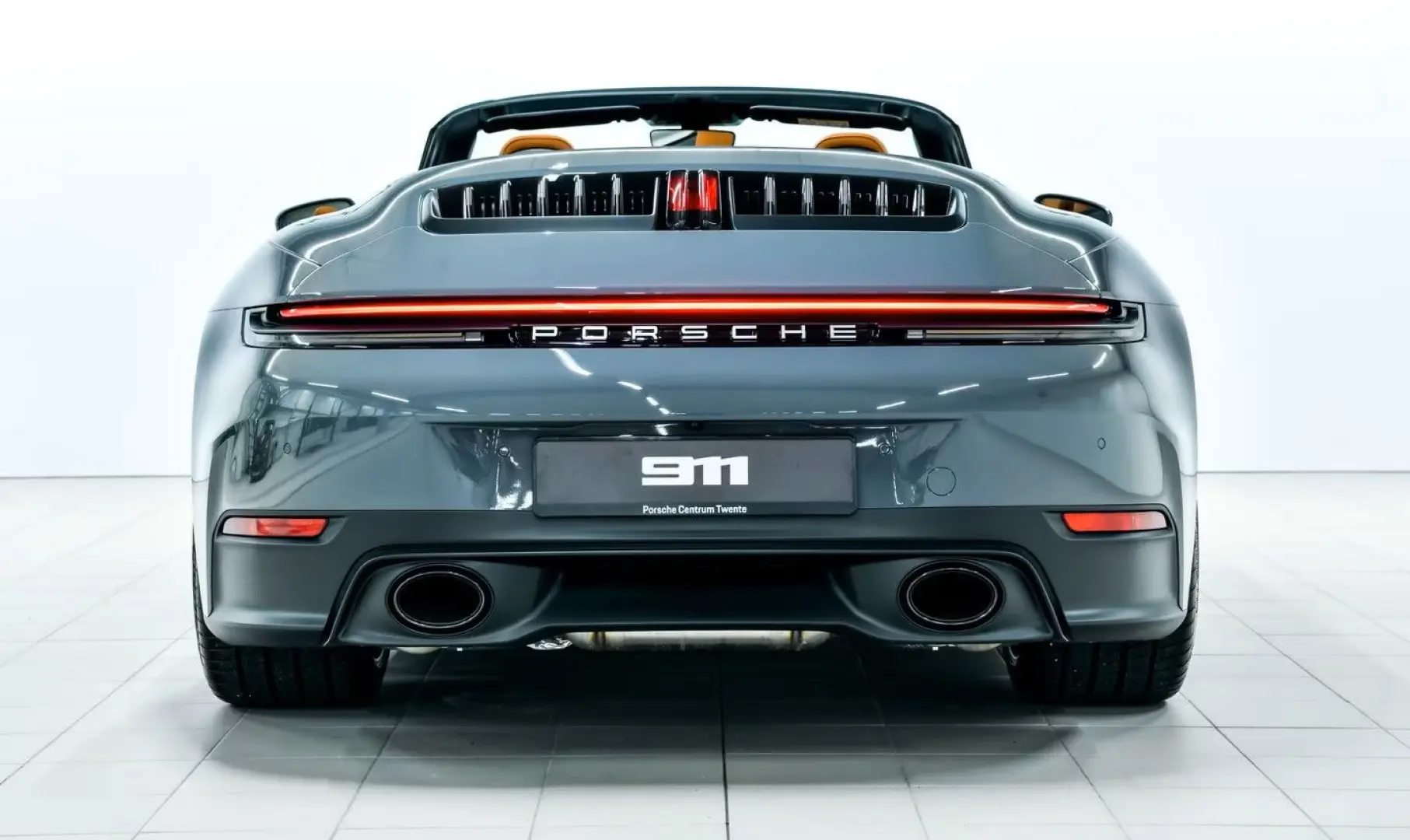 Porsche 992 Carrera Cabrio