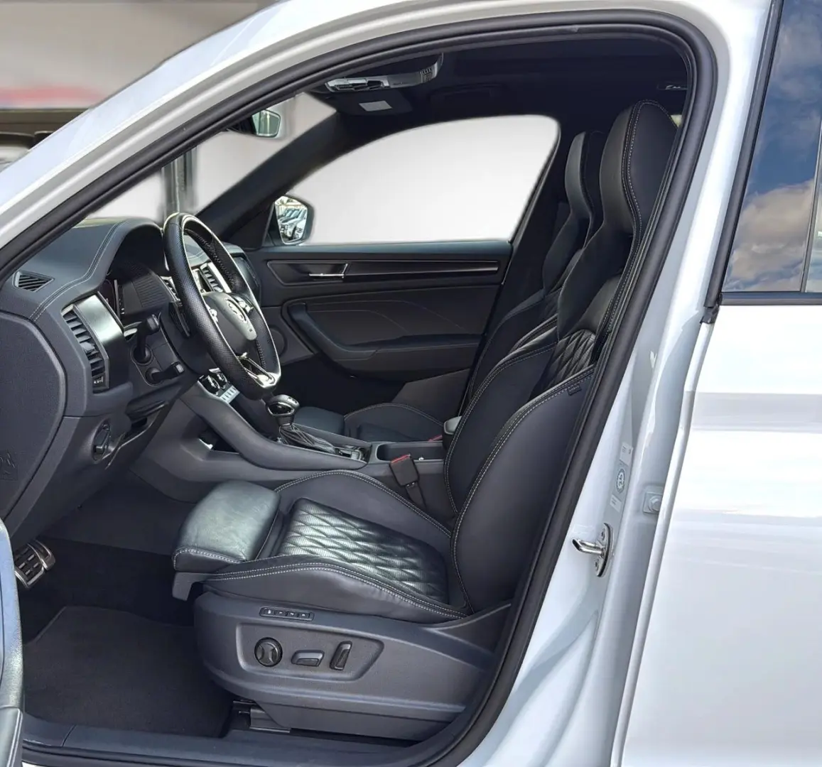 Skoda Kodiaq Sportline 4x4*DSG*Pano*LED*