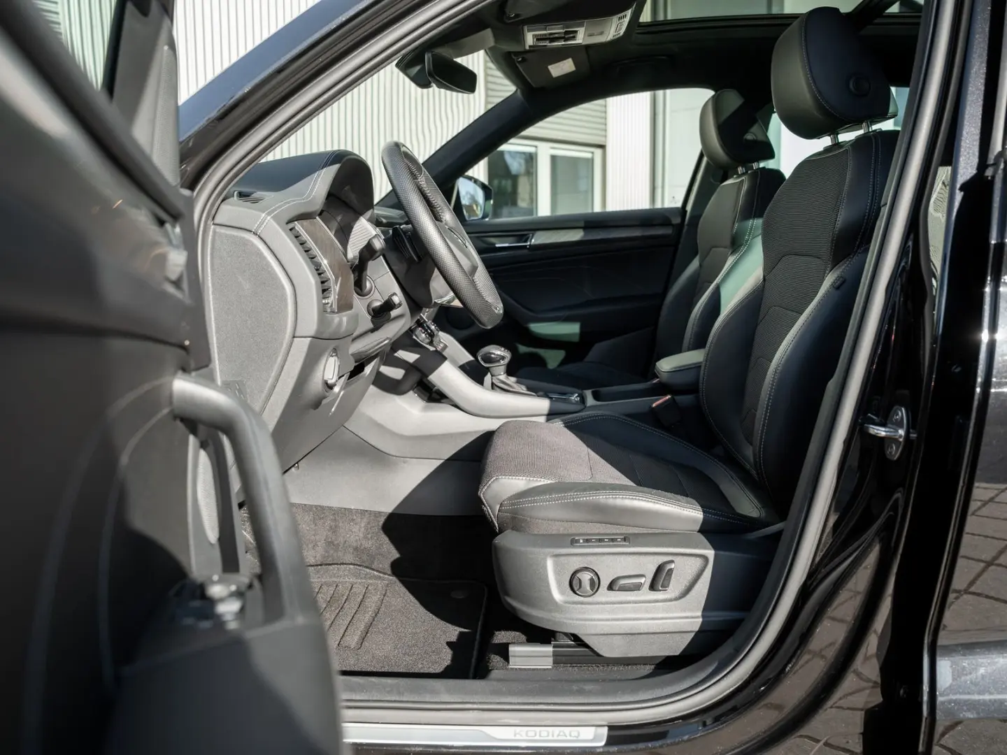 Skoda KODIAQ STYLE 2.0 TSI DSG Pano ACC LED