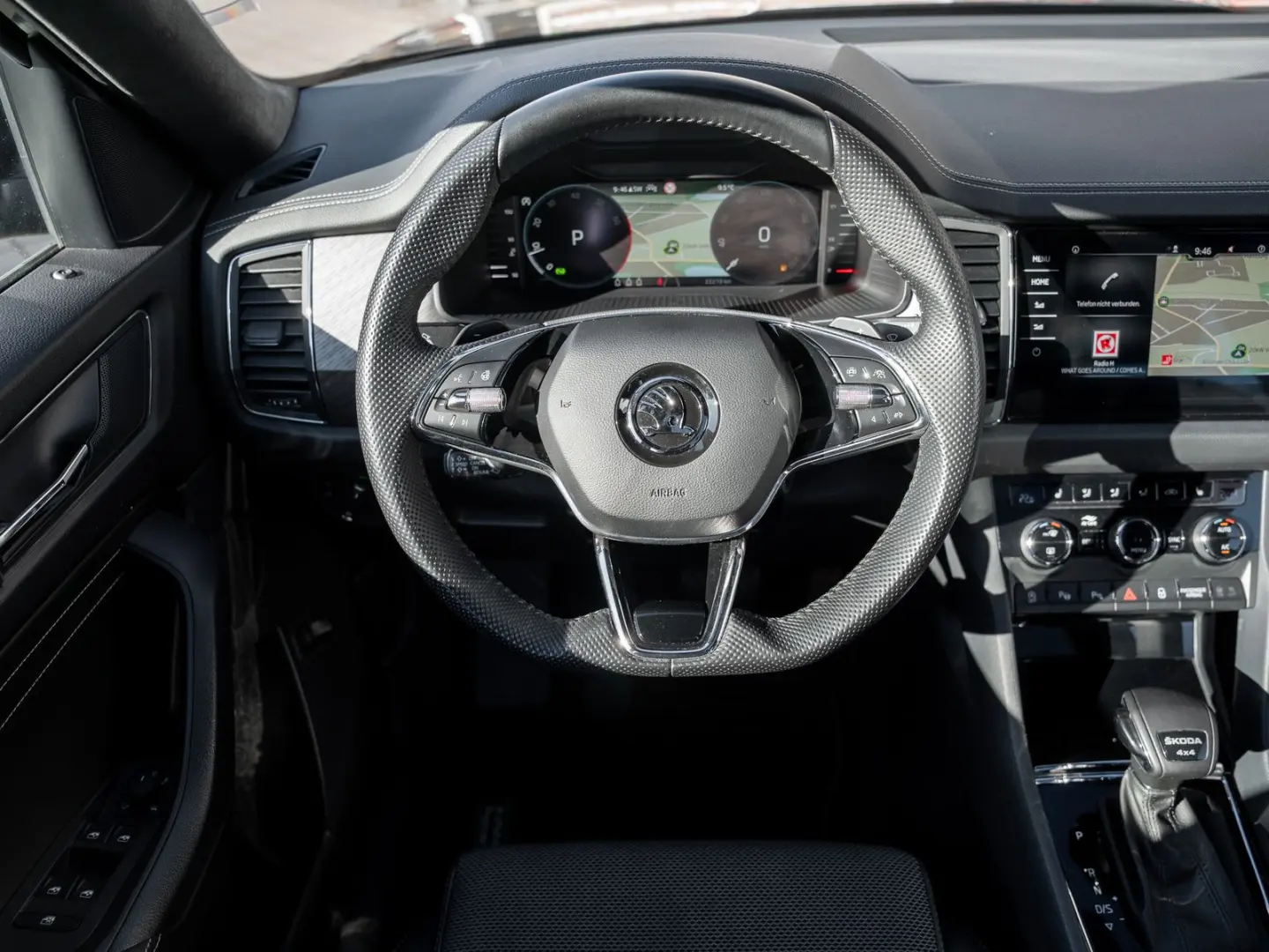 Skoda KODIAQ STYLE 2.0 TSI DSG Pano ACC LED