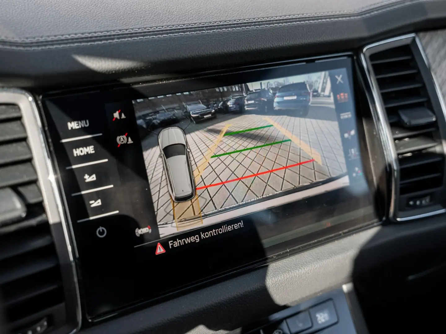 Skoda KODIAQ STYLE 2.0 TSI DSG Pano ACC LED