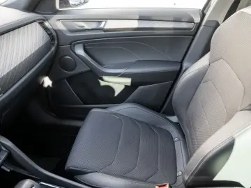 Skoda KODIAQ STYLE 2.0 TSI DSG Pano ACC LED