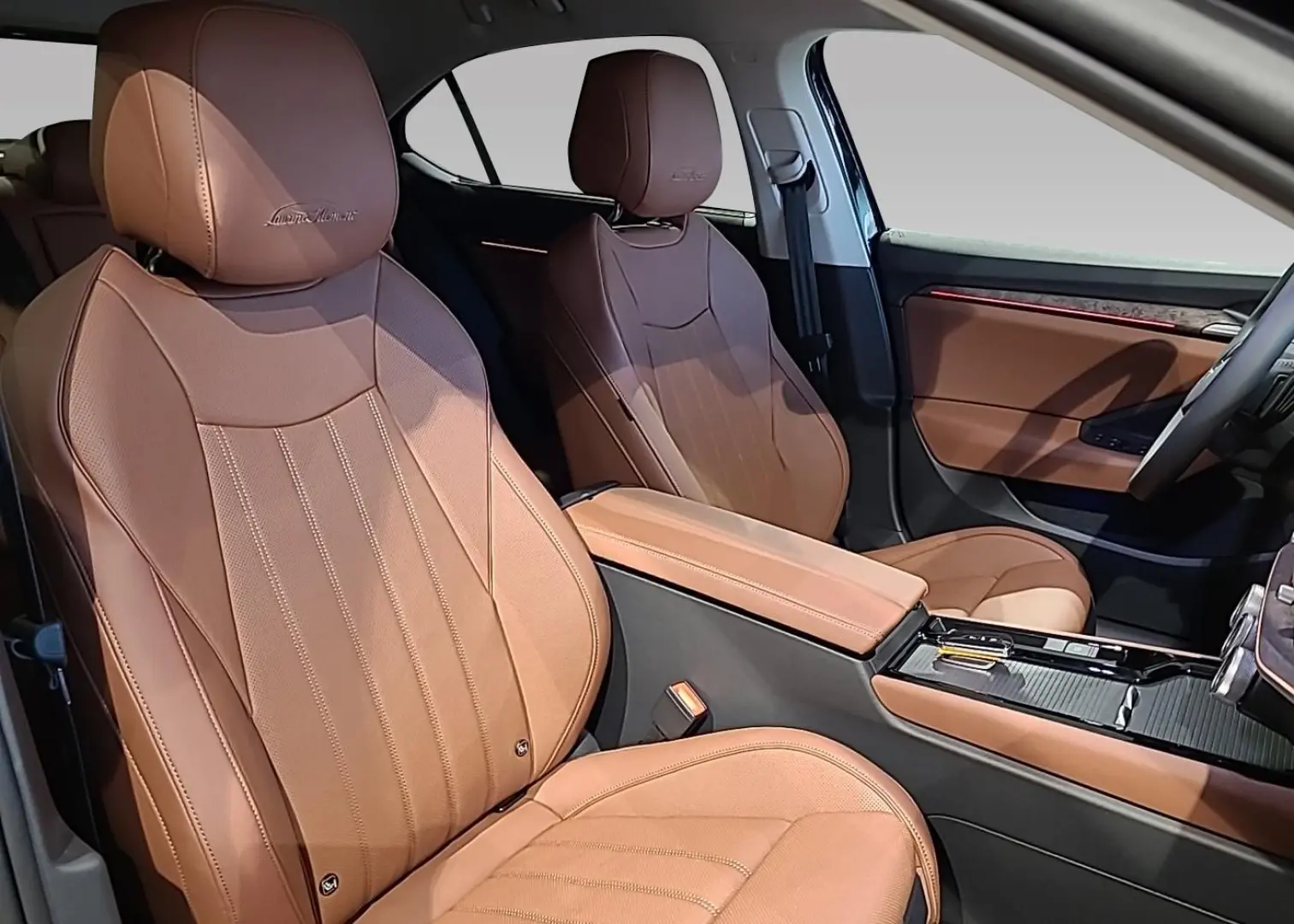 Skoda SUPERB L&K 2,0 TSI DSG 4x4