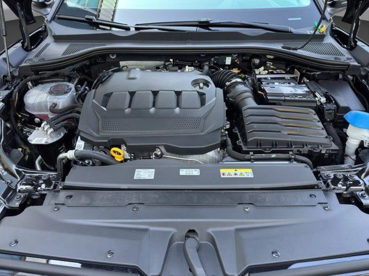 Skoda Superb Lim. 2.0 TDI DSG 4x4 L&K *MATRIX*