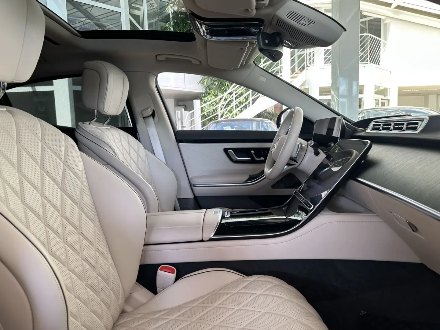 S 500 4M L AMG-LiNE *PANO*KEY/GO*ENTERT**DiSTR*