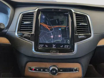 XC90+T8+Recharge+AWD