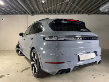Cayenne S | SportDesign Paket | el. AHK |