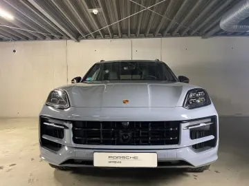 Cayenne S | SportDesign Paket | el. AHK |