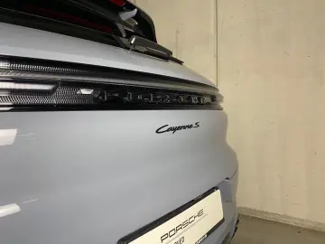 Cayenne S | SportDesign Paket | el. AHK |