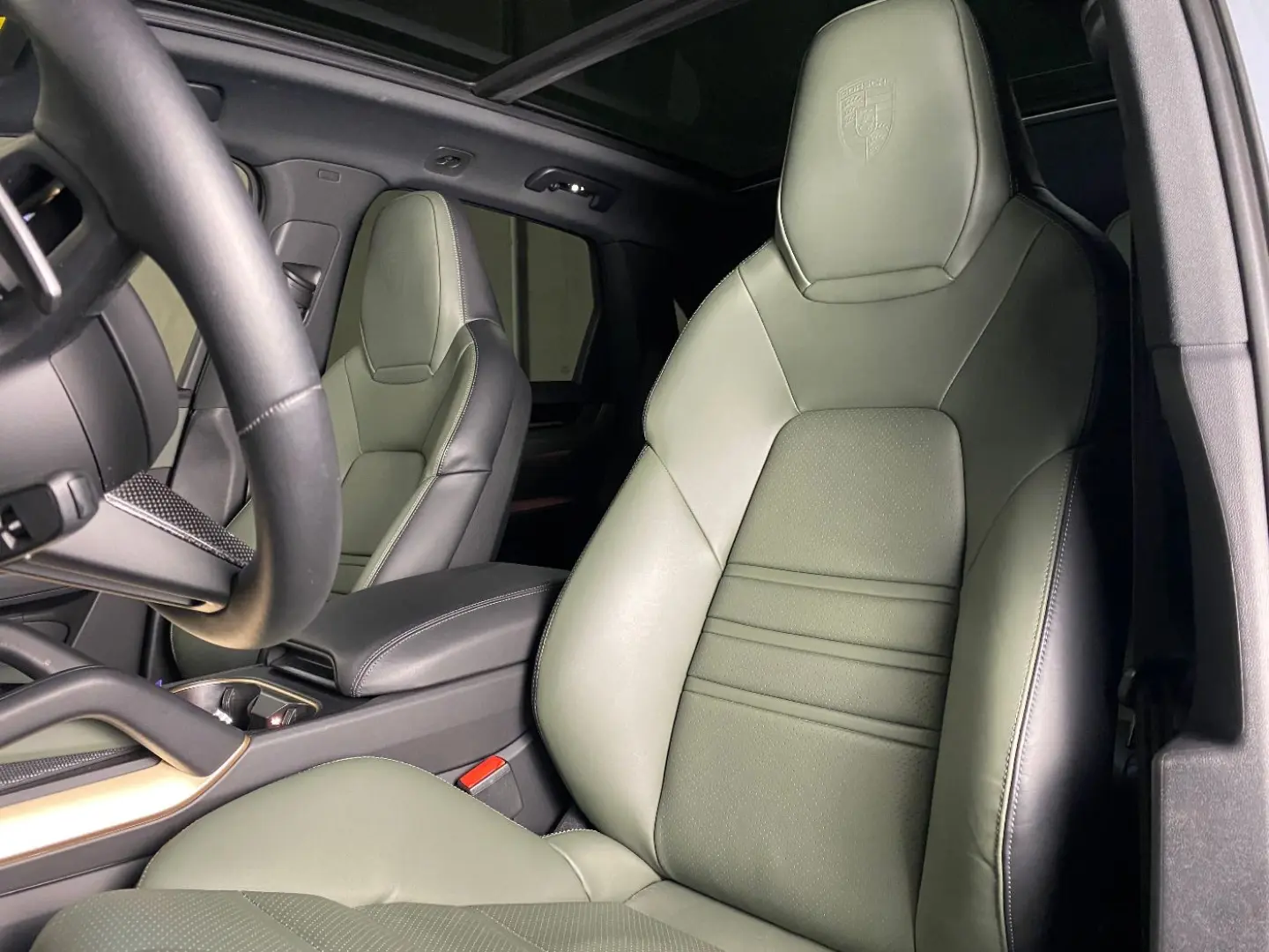 Cayenne S | SportDesign Paket | el. AHK |