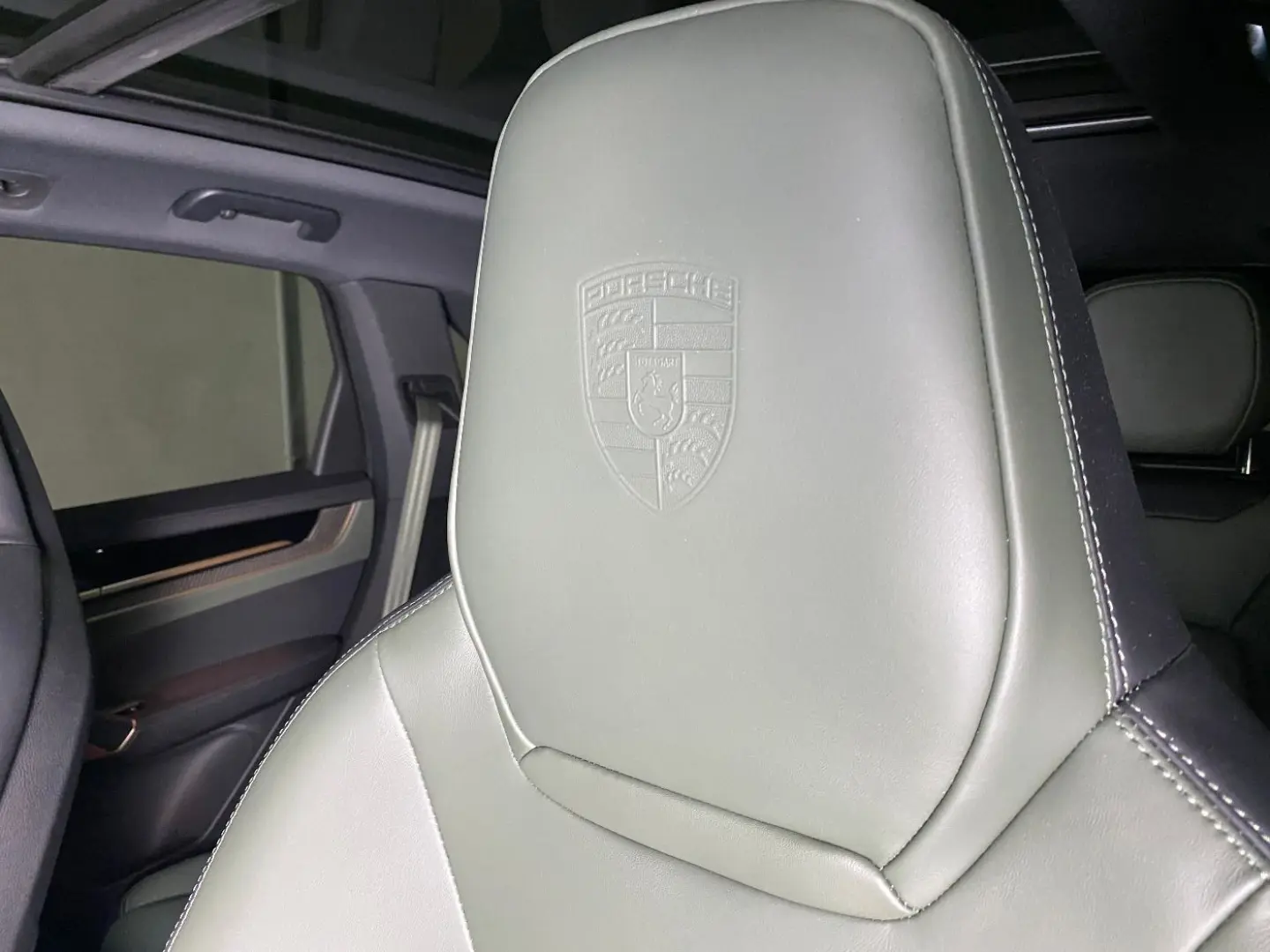 Cayenne S | SportDesign Paket | el. AHK |