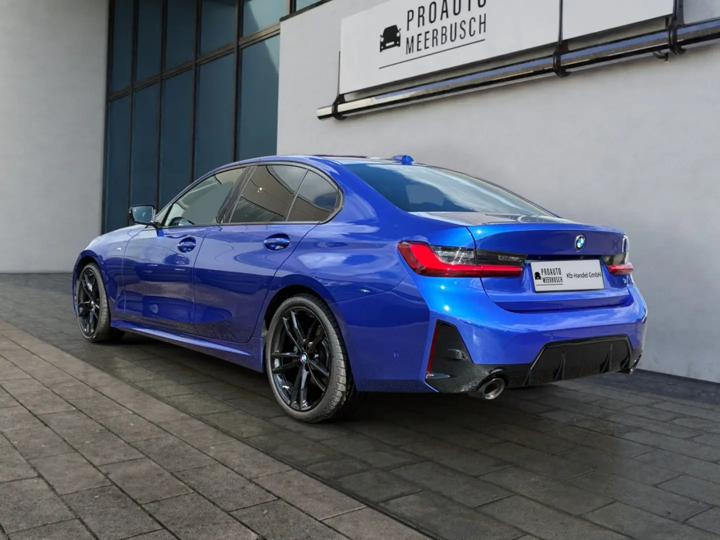 320d xDrive M Sport ACC/ADAPTLED/STNDHZNG/HEADUP
