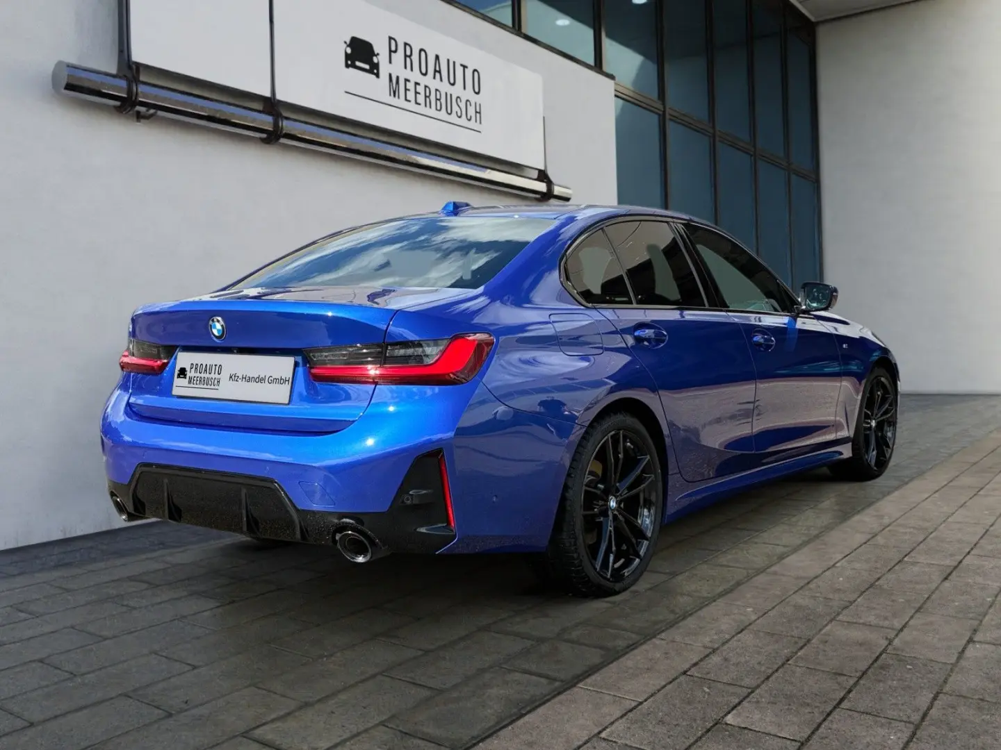 320d xDrive M Sport ACC/ADAPTLED/STNDHZNG/HEADUP