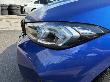 320d xDrive M Sport ACC/ADAPTLED/STNDHZNG/HEADUP